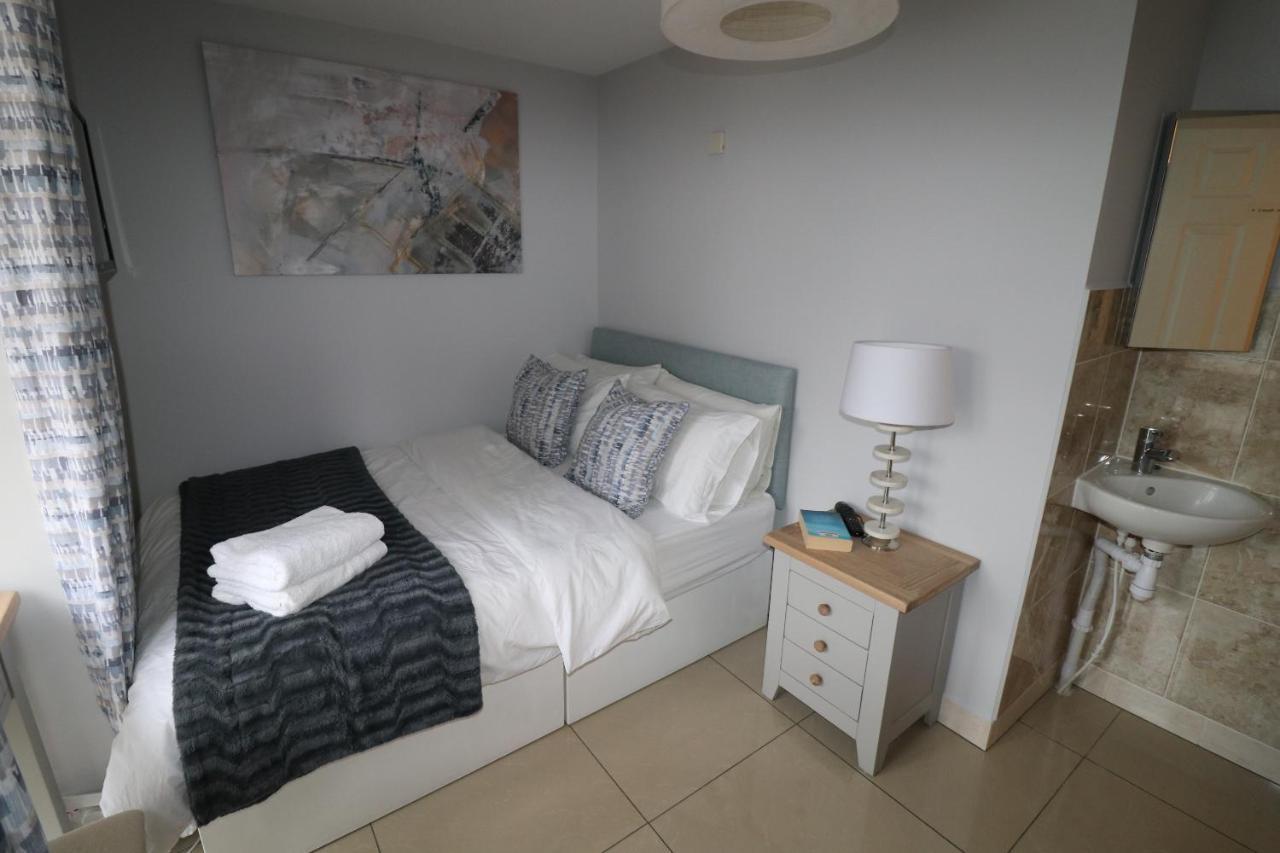 Riverside Guest house